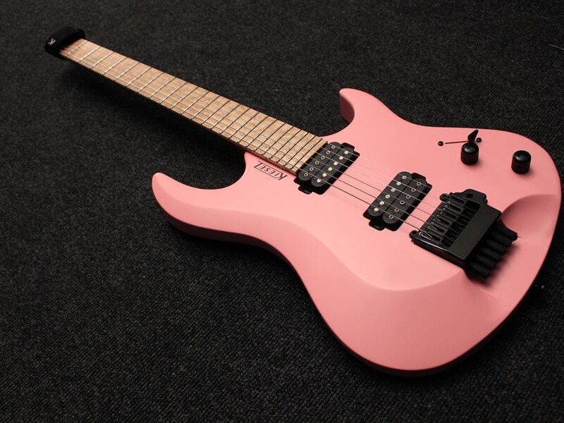 ギター Kiesel Guitar Osiris6 Kiesel Guitars - Osiris Headless Bolt-On Guitar - YouTube